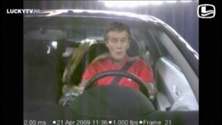 Alberto Doet Undercover Crashtest